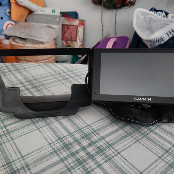 Garmin - Picture 1 of 4